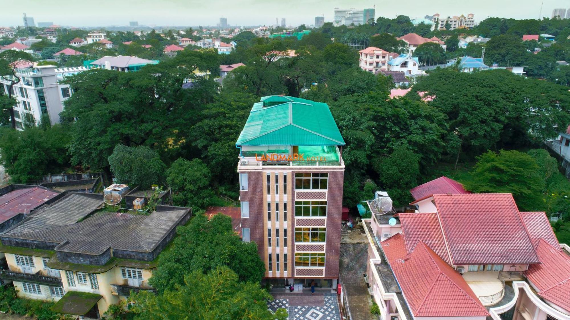 Landmark Hotel Янгон Екстер'єр фото